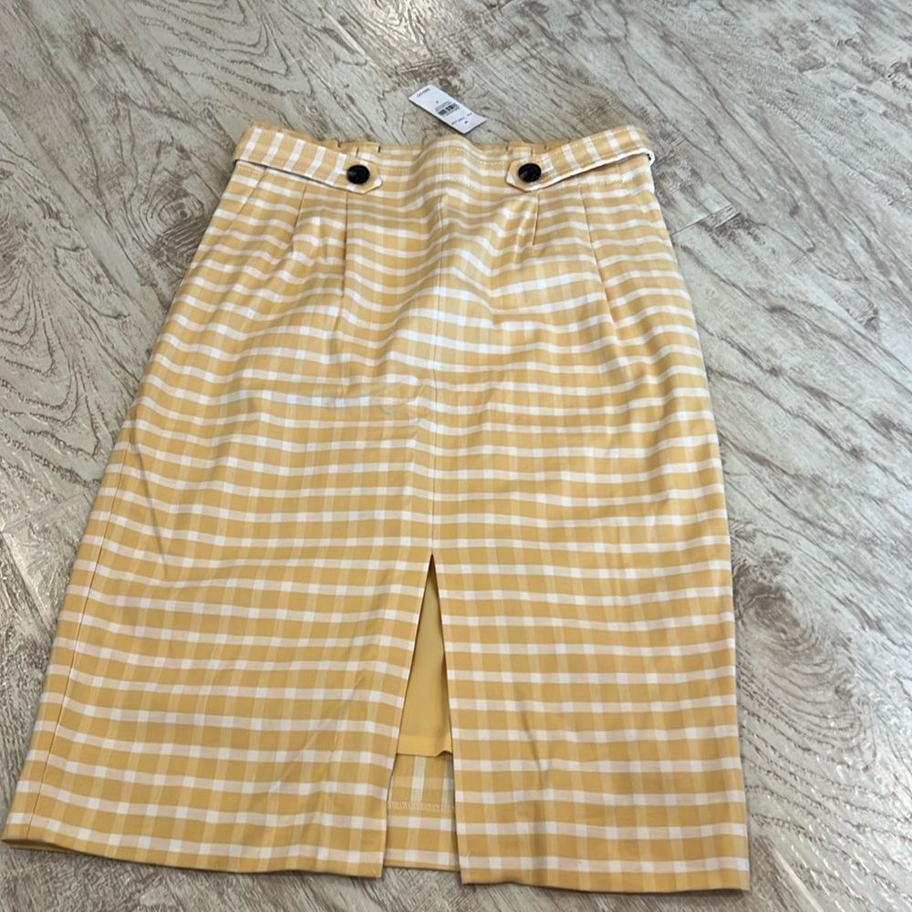Skirt Ann Taylor NWT yellow and white